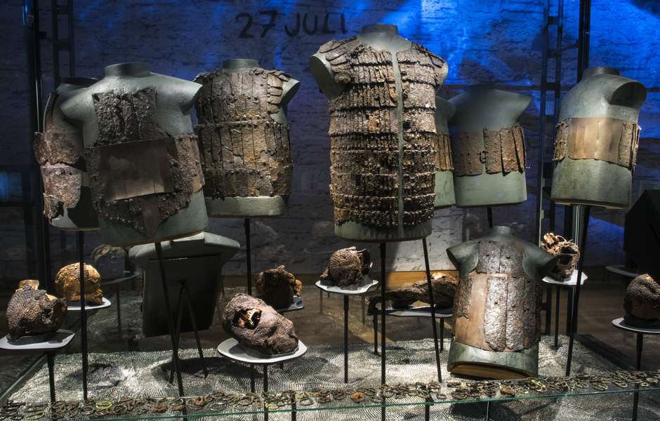 Iron guntlet from a mass grave, battle of Visby