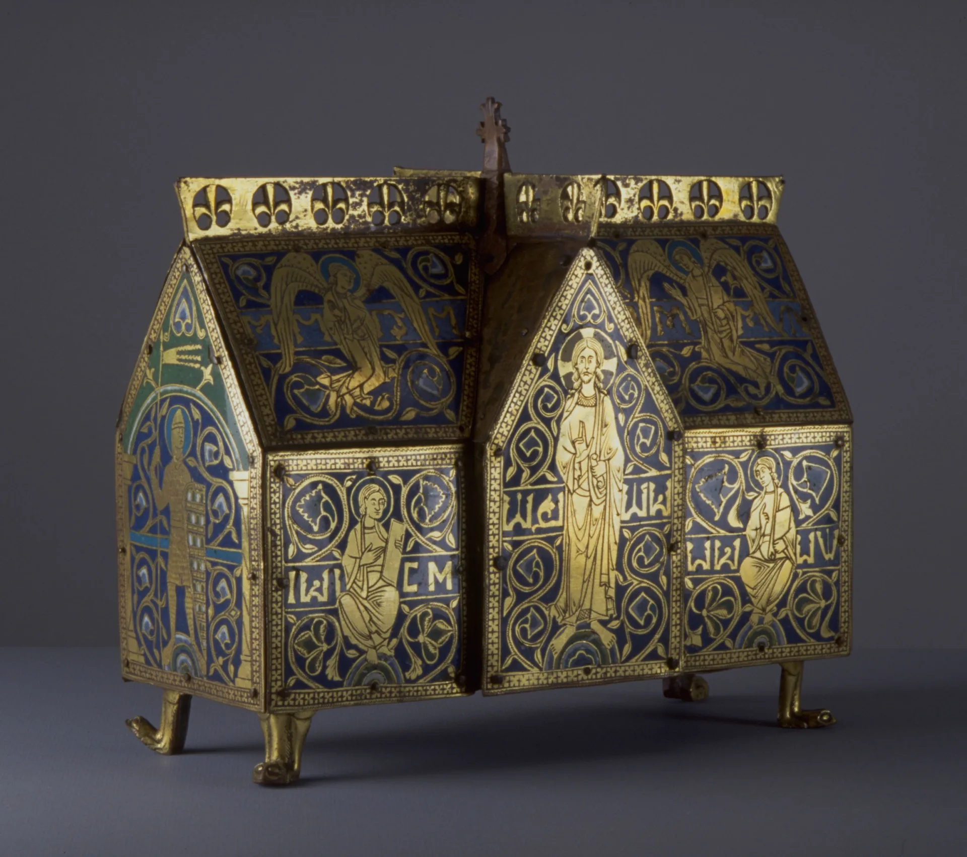 Skrin dekorerat med bilder och mönster