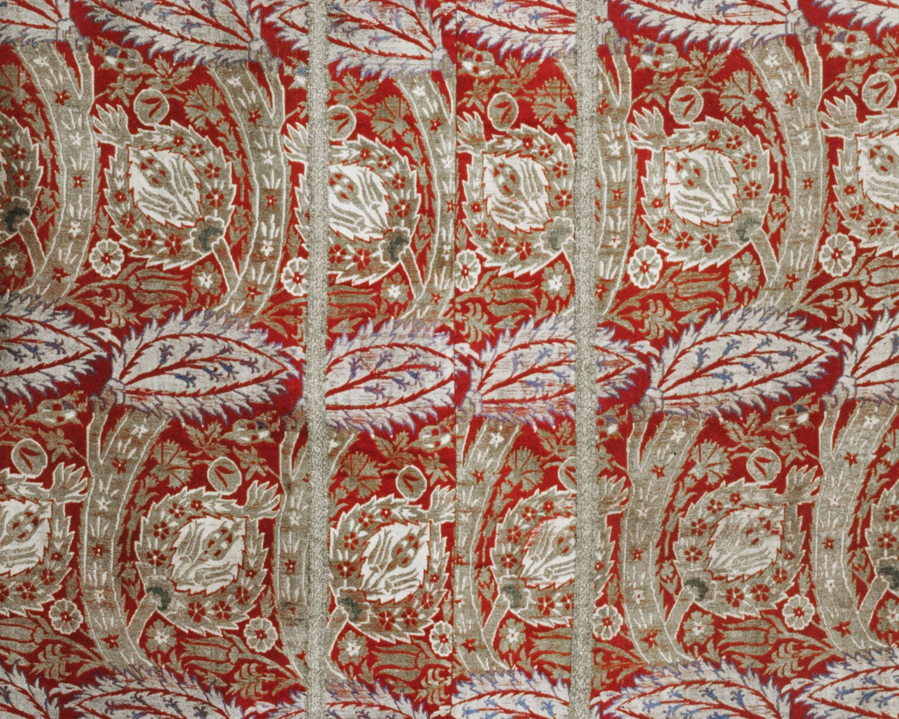 Patterned chasuble in red, silver and gold