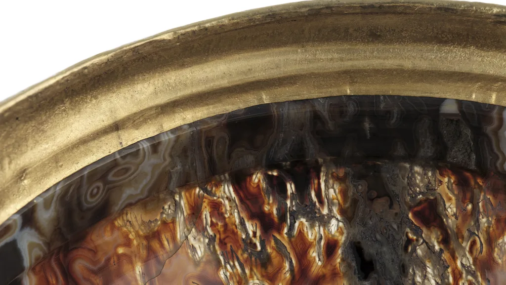 Detaljbild. Insidan av Elisabethrelikvariet.