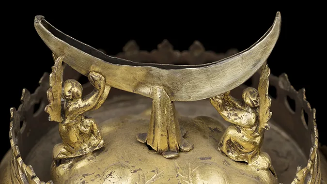 Architectural gold decoration