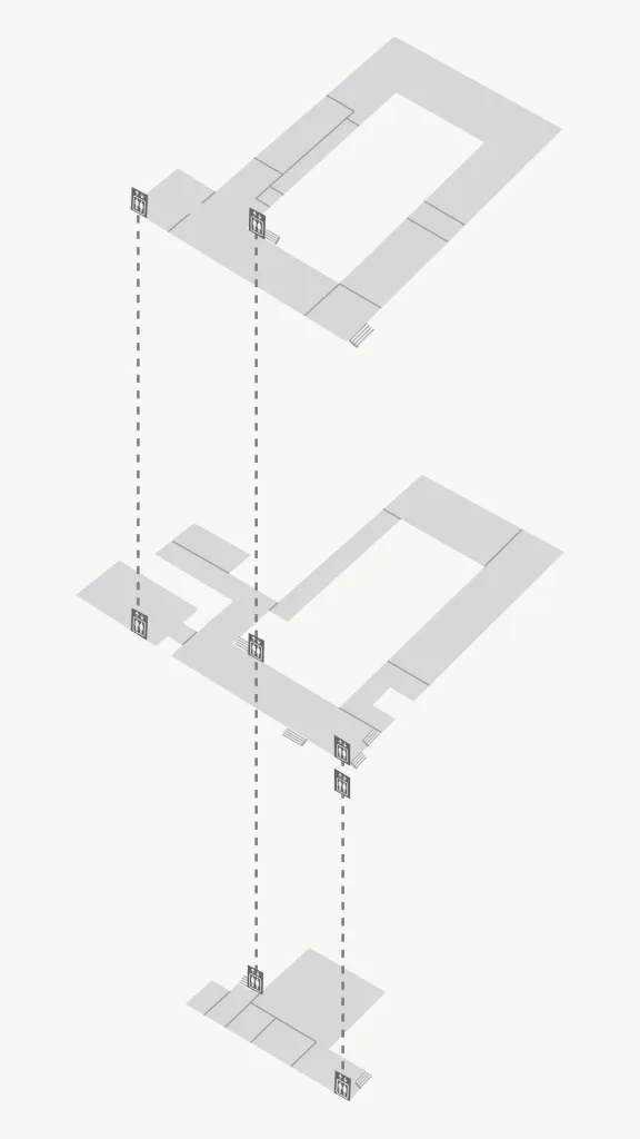Karta med övre plan, entréplan och nedre plan.