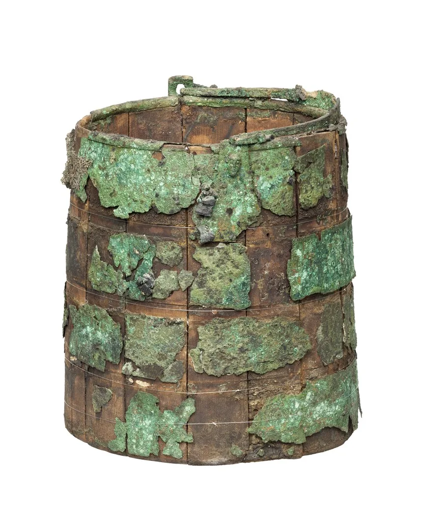 Wood bucket with bronze bands