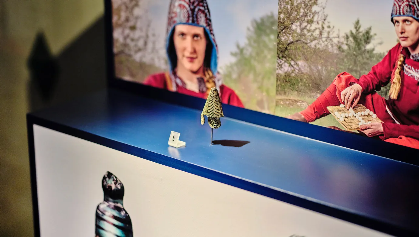 Monter med mösstopp