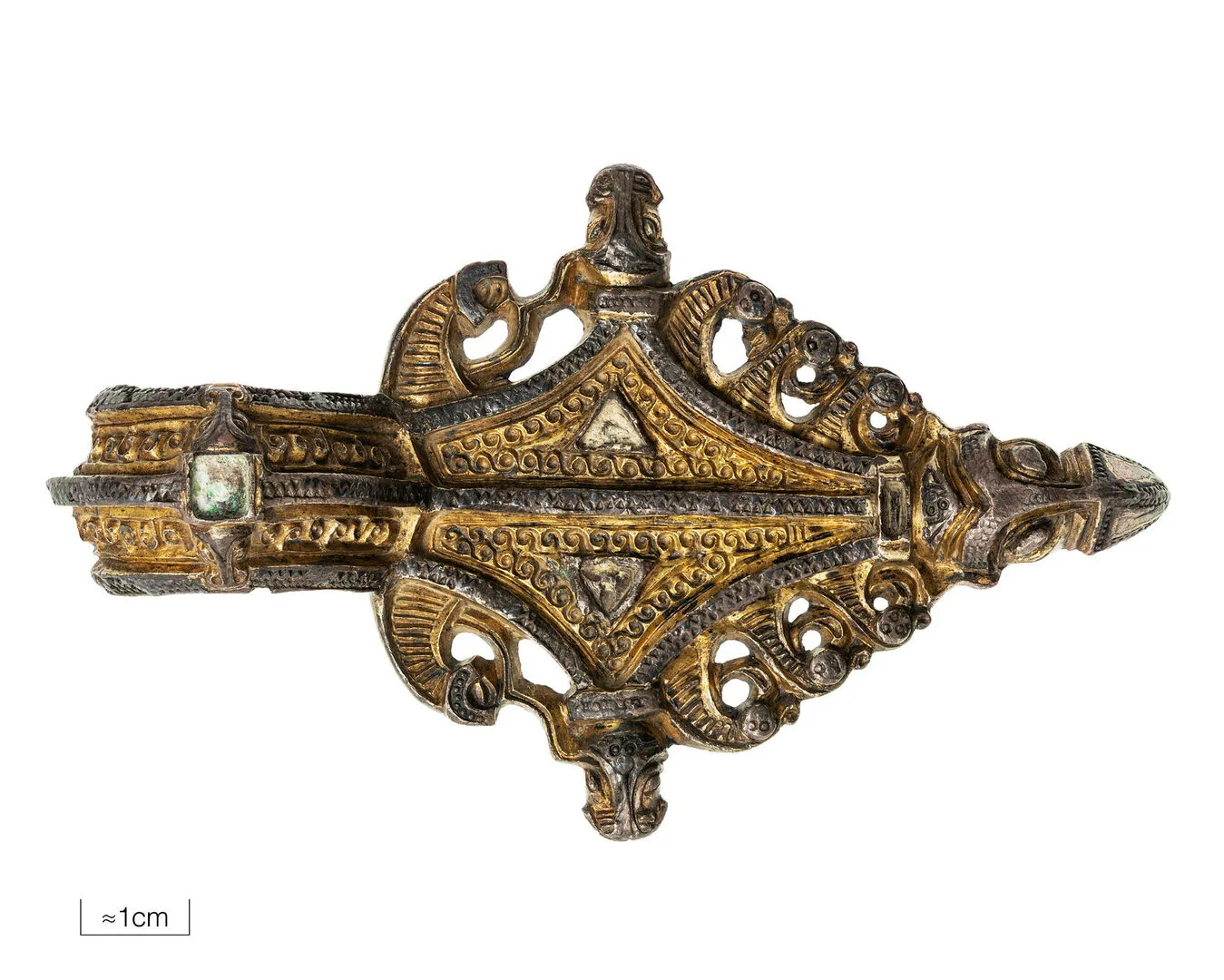 Brooch with golden ornaments