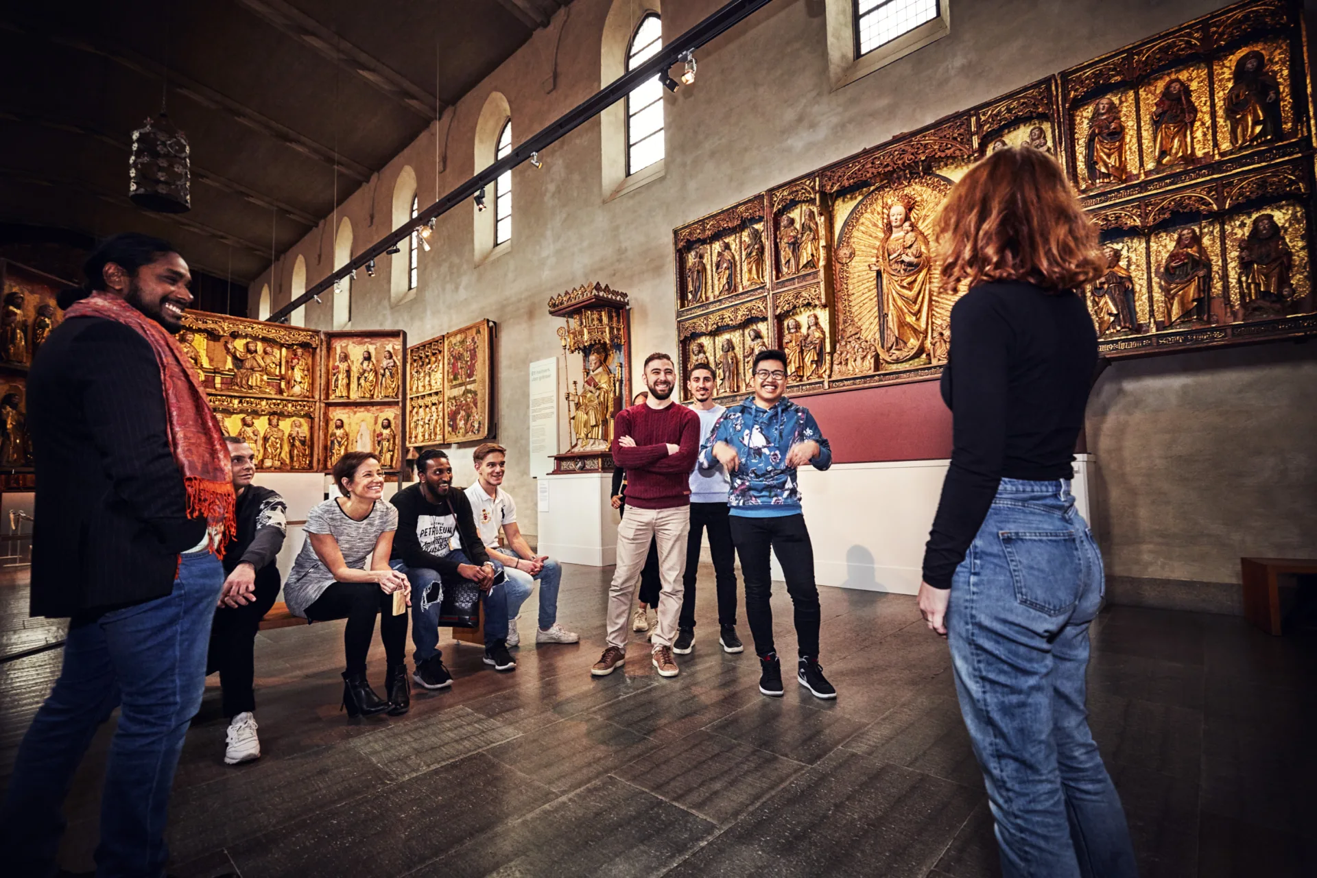 Pedagog leder en grupp